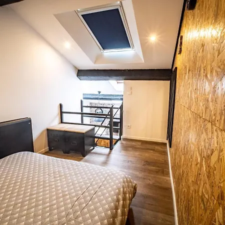 Le Petit Macaron Industriel Hyper Centre Insolites * Нанси